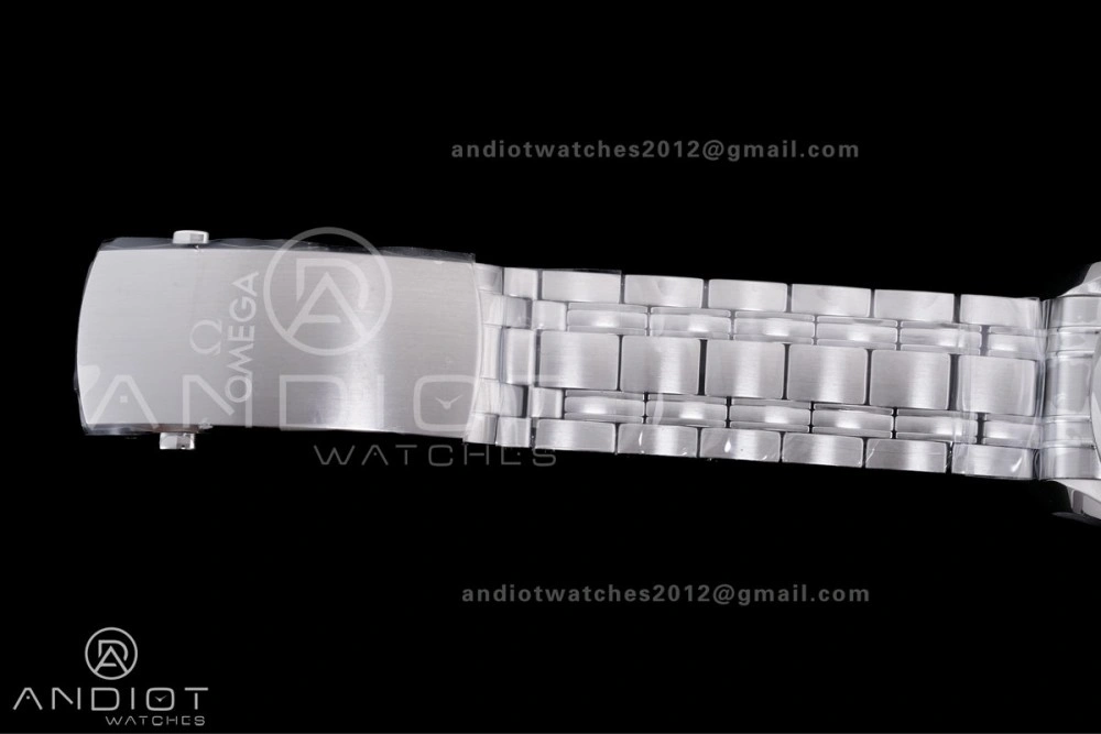 Seamaster Diver 300M Black Ceramic Bezel V4 VSF 1:1 Best Edition White Dial On SS Bracelet Super Clone Asian Contemporary 81