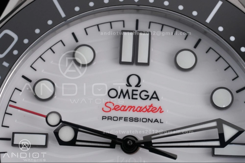 Seamaster Diver 300M Black Ceramic Bezel V4 VSF 1:1 Best Edition White Dial On SS Bracelet Super Clone Asian Contemporary 81