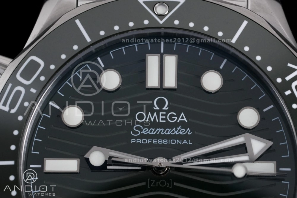 Seamaster Diver 300M Green Ceramic Bezel V4 VSF 1:1 Best Edition Green Dial On SS Bracelet Super Clone Asian Unique 71