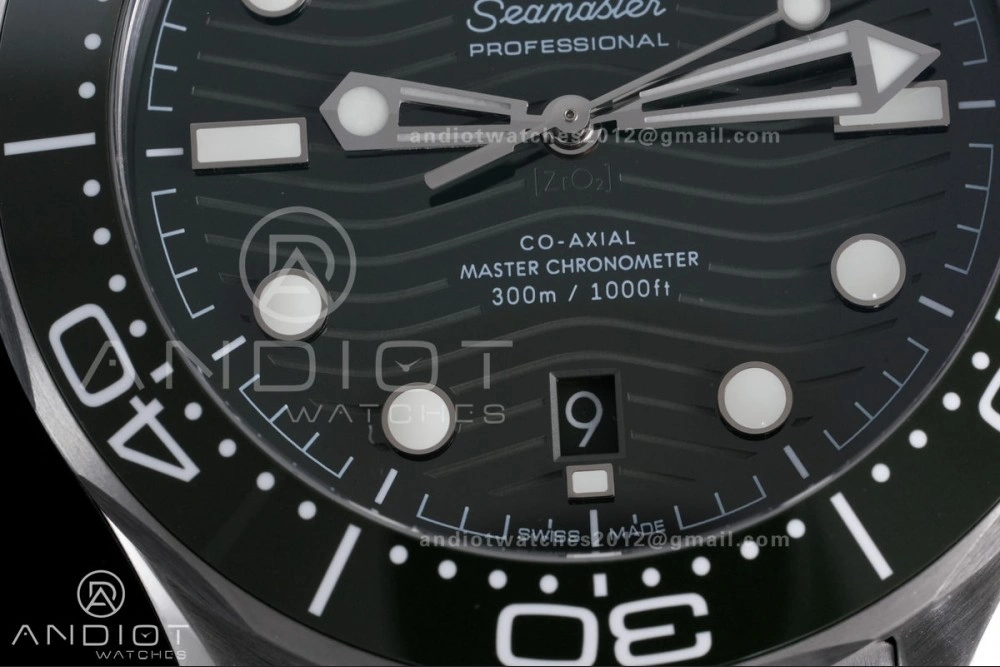 Seamaster Diver 300M Green Ceramic Bezel V4 VSF 1:1 Best Edition Green Dial On SS Bracelet Super Clone Asian Unique 71