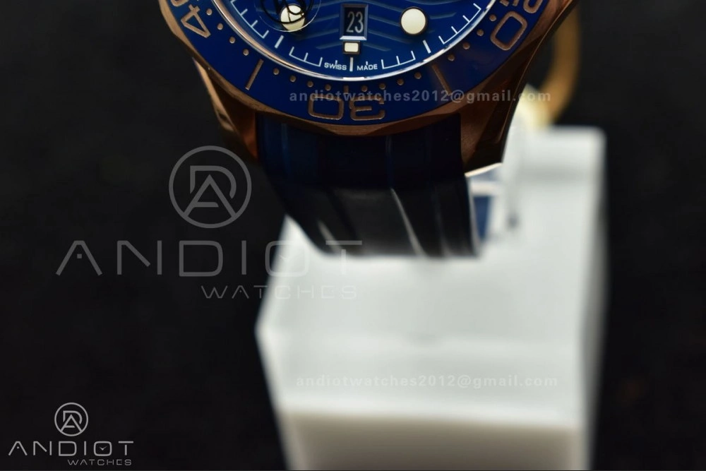 Seamaster Diver 300M SS RG VSF 1:1 Best Edition Blue Ceramic Blue Dial On SS Bracelet A GoAnywhere 1083