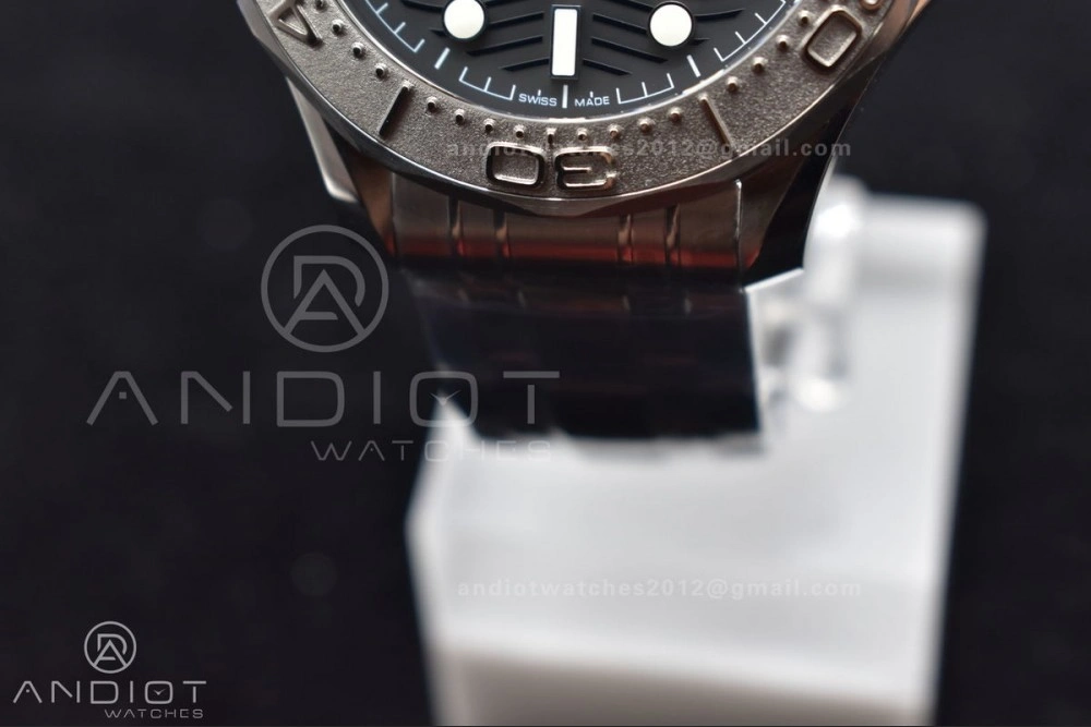 Comfortable Seamaster Diver 300M VSF 1:1 Best Edition Black Ceramic Black Dial On SS Bracelet A 1082
