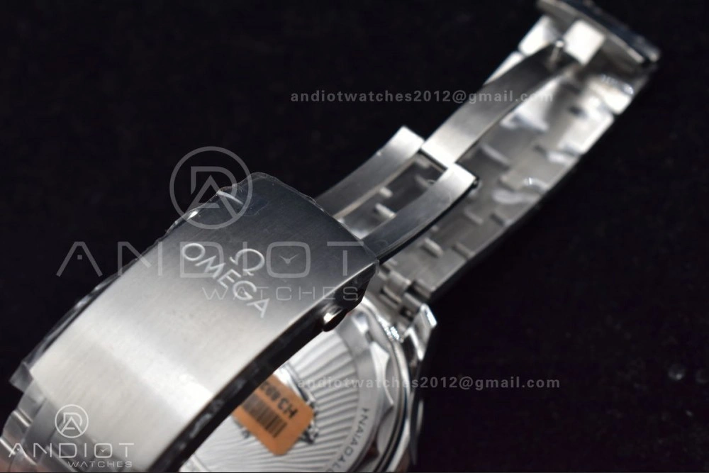 Comfortable Seamaster Diver 300M VSF 1:1 Best Edition Black Ceramic Black Dial On SS Bracelet A 1082
