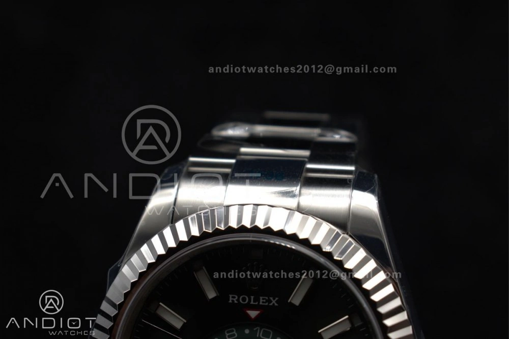 Sky-Dweller 326934 904L SS ZF 1:1 Best Edition Green Dial on SS Bracelet A RelaxedFit 1090
