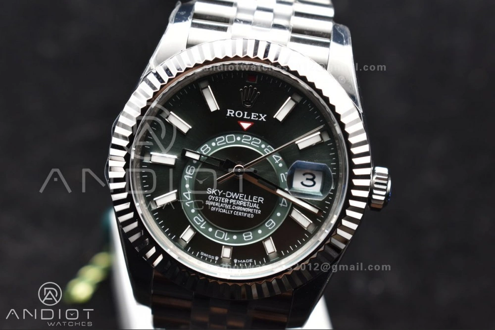 Sky-Dweller 326934 904L SS ZF 1:1 Best Edition Green Dial on SS Jubilee Bracelet A Durable 1088