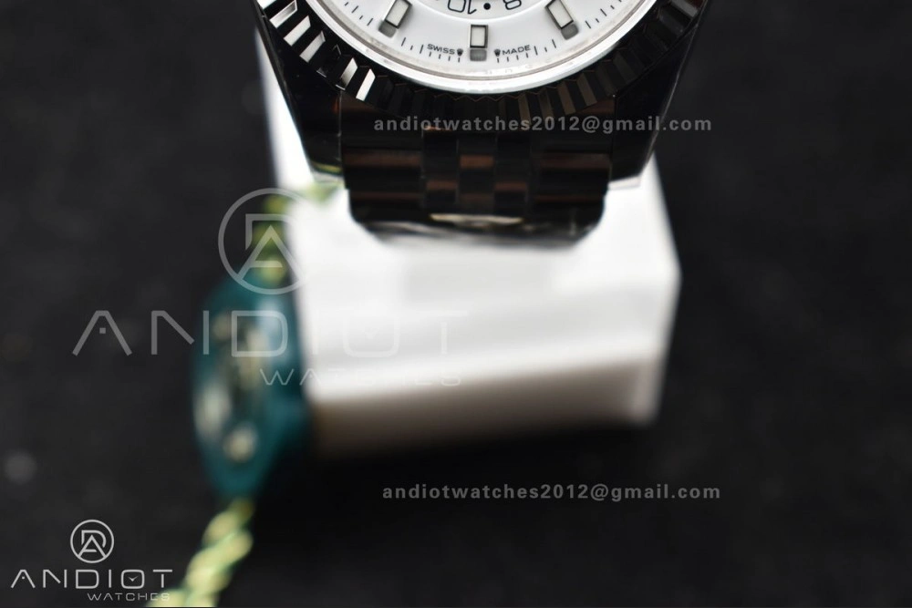 Lightweight Sky-Dweller 326934 904L SS ZF 1:1 Best Edition White Dial on SS Jubilee Bracelet A 1092