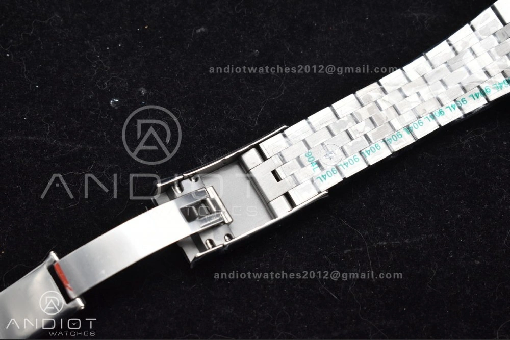 Lightweight Sky-Dweller 326934 904L SS ZF 1:1 Best Edition White Dial on SS Jubilee Bracelet A 1092