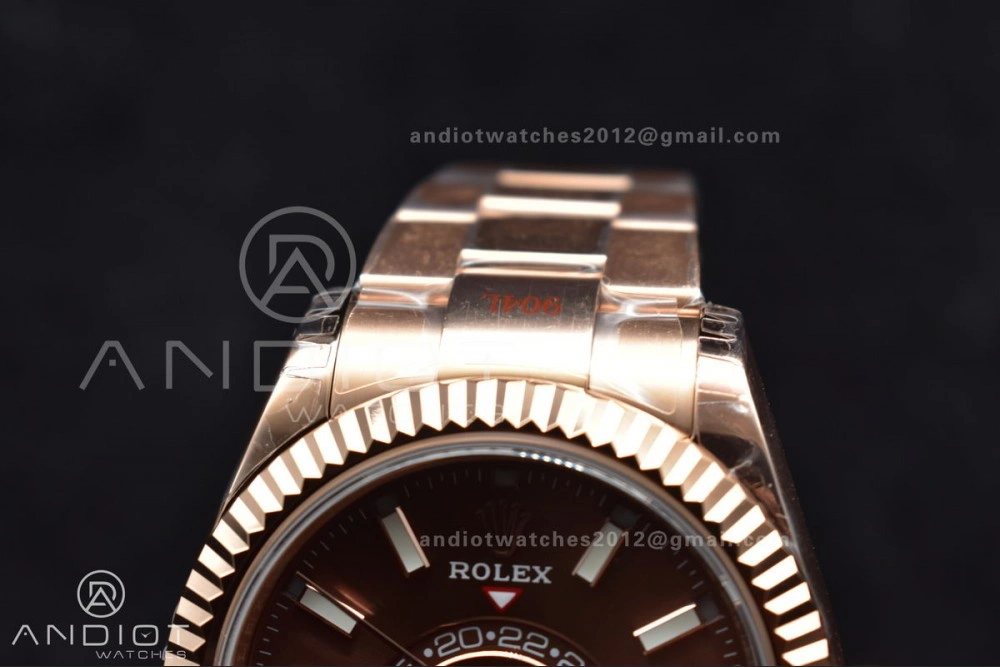 Sporty Skydweller RG Noob Best Edition Brown Dial on RG Bracelet A23J 1103