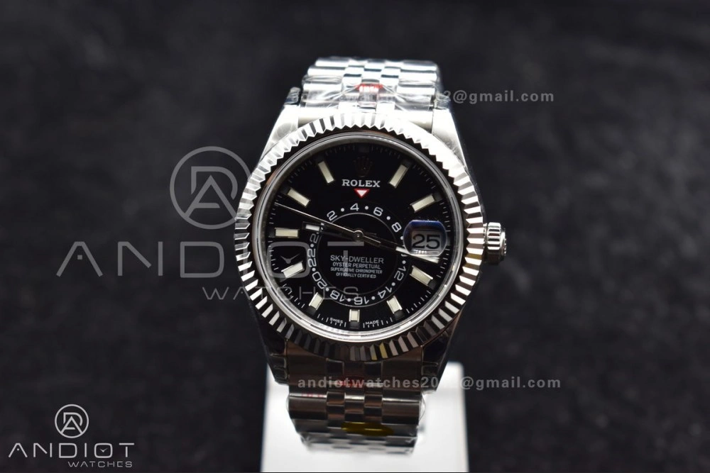 Durable Skydweller SS Noob Best Edition Black Dial on SS Jubilee Bracelet A23J 1107