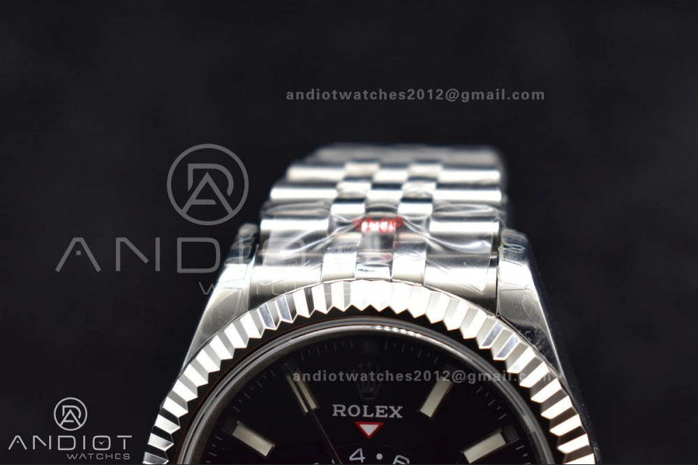 Durable Skydweller SS Noob Best Edition Black Dial on SS Jubilee Bracelet A23J 1107