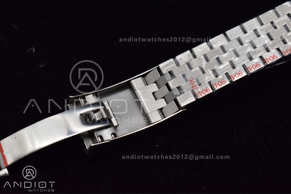 Tailored Skydweller SS Noob Best Edition Blue Dial on SS Jubilee Bracelet A23J 1111