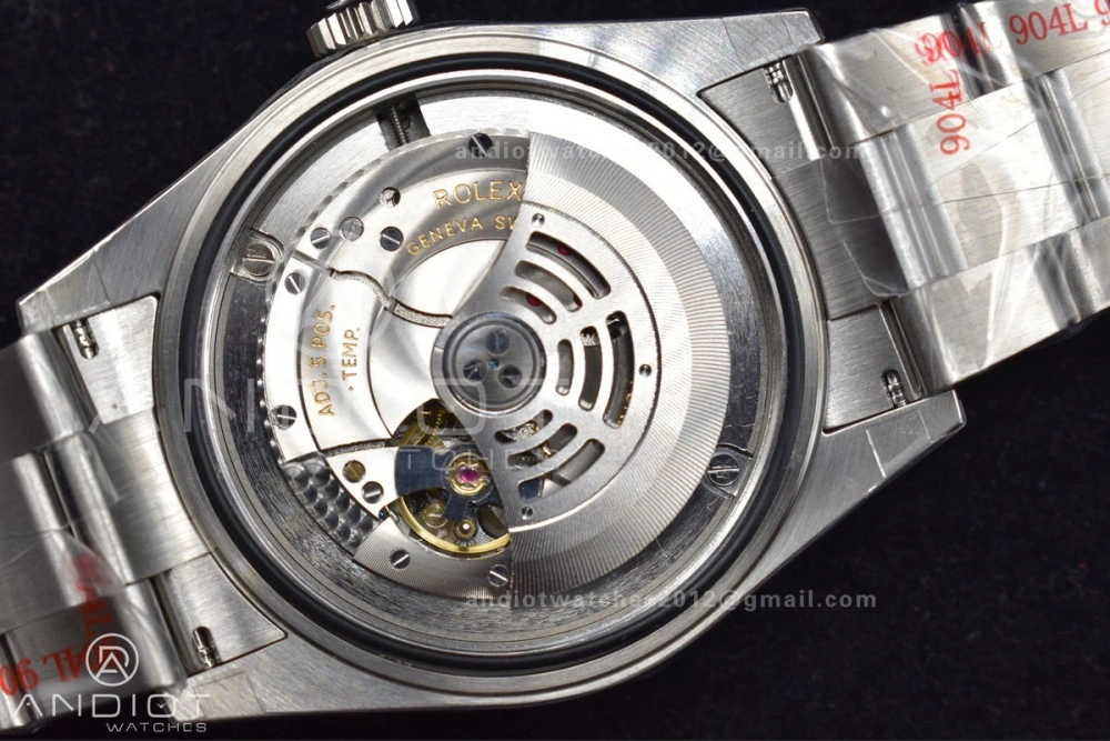 SmoothTexture Skydweller SS Noob Best Edition Green Dial on SS Oyster Bracelet A23J 1109
