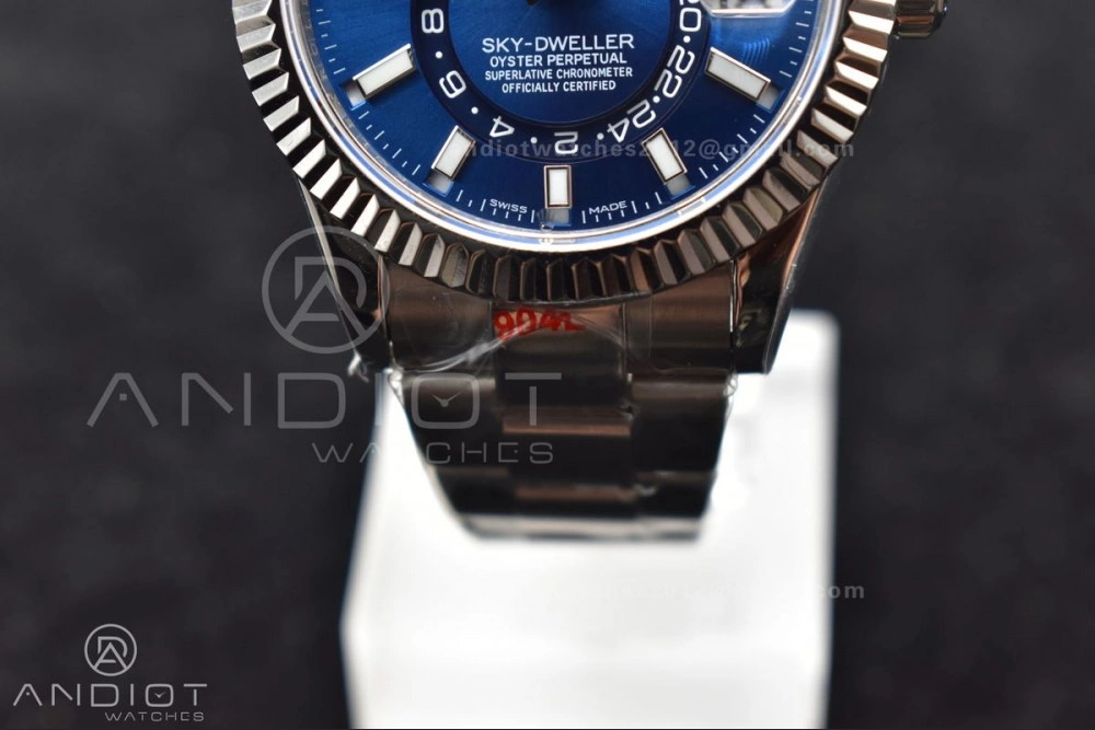 Skydweller SS TWF Best Edition Blue Dial on SS Bracelet A23J Cozy 1115