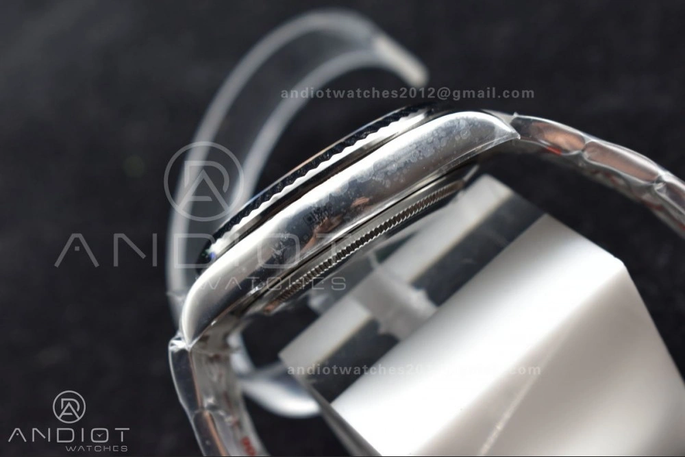 Skydweller SS TWF Best Edition White Dial on SS Bracelet BestValue 1123