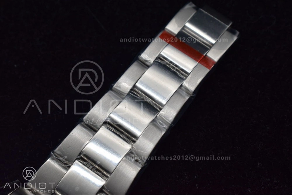 Skydweller SS TWF Best Edition White Dial on SS Bracelet BestValue 1123
