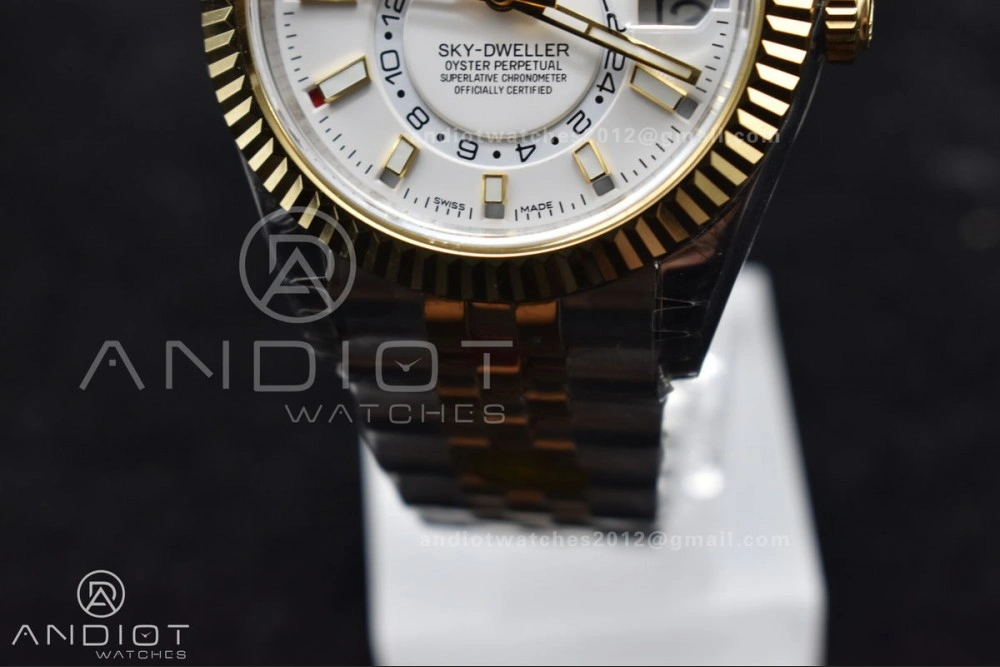 ComfortFit Skydweller SS YG Noob Best Edition White Dial On SS YG Bracelet A23J 1113