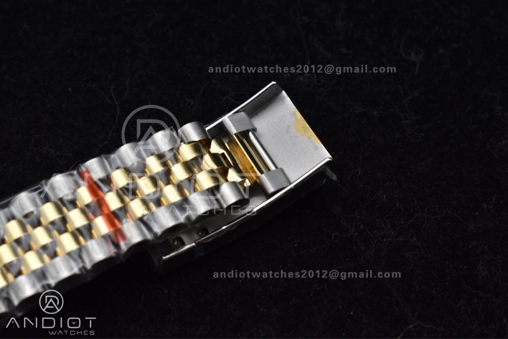 ComfortFit Skydweller SS YG Noob Best Edition White Dial On SS YG Bracelet A23J 1113