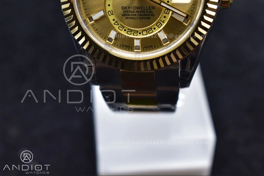 FreshLook Skydweller SS YG Noob Best Edition YG Dial on SS YG Bracelet A23J 1120