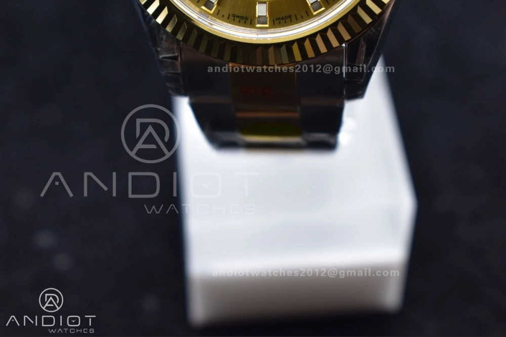 FreshLook Skydweller SS YG Noob Best Edition YG Dial on SS YG Bracelet A23J 1120