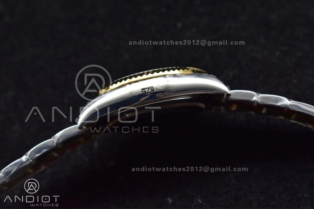 FreshLook Skydweller SS YG Noob Best Edition YG Dial on SS YG Bracelet A23J 1120