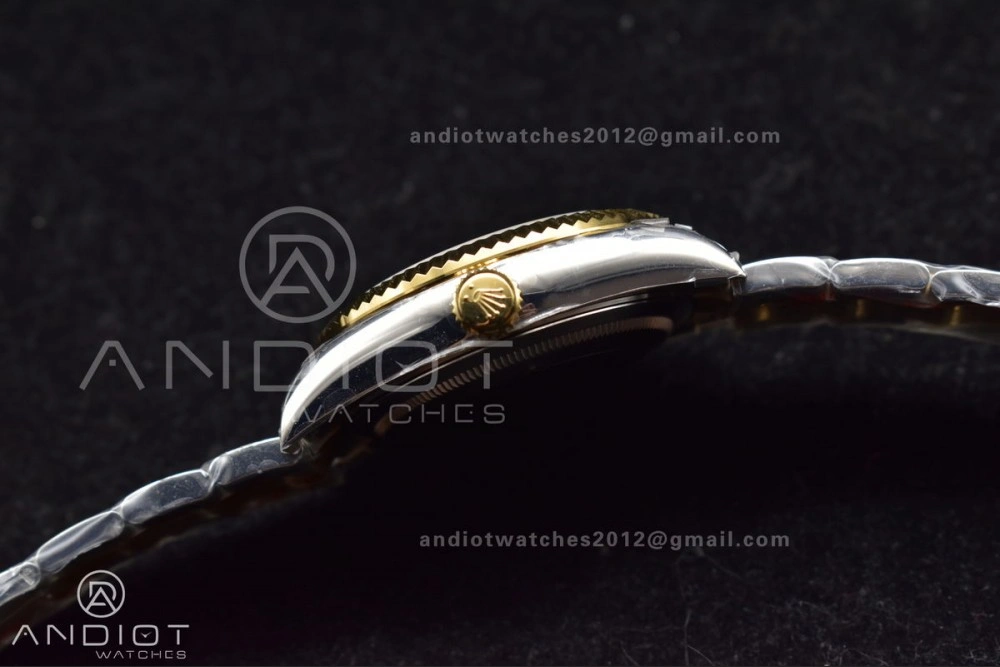 FreshLook Skydweller SS YG Noob Best Edition YG Dial on SS YG Bracelet A23J 1120
