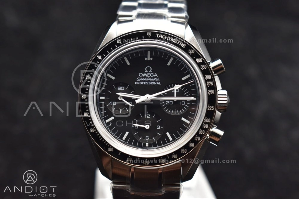 TechFriendly Speedmaster MoonWatch OMF SS Sapphire Crystal Black Dial on SS Bracelet Manual Winding Chrono Movement with Transparent Back 1121