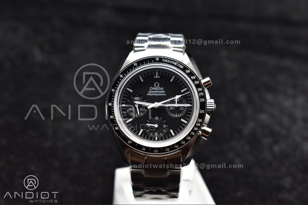 TechFriendly Speedmaster MoonWatch OMF SS Sapphire Crystal Black Dial on SS Bracelet Manual Winding Chrono Movement with Transparent Back 1121