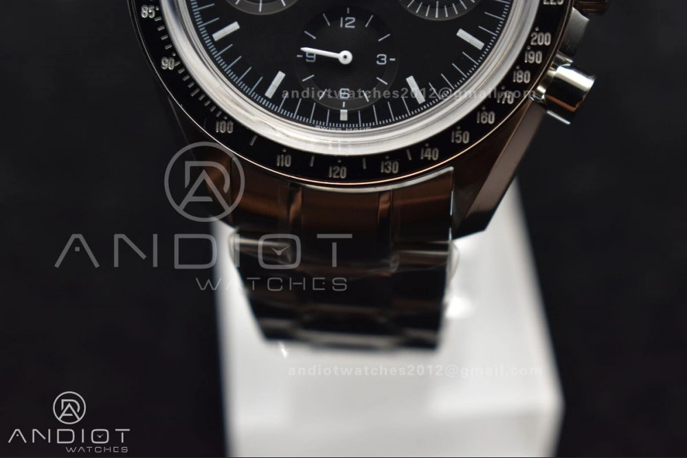 TechFriendly Speedmaster MoonWatch OMF SS Sapphire Crystal Black Dial on SS Bracelet Manual Winding Chrono Movement with Transparent Back 1121