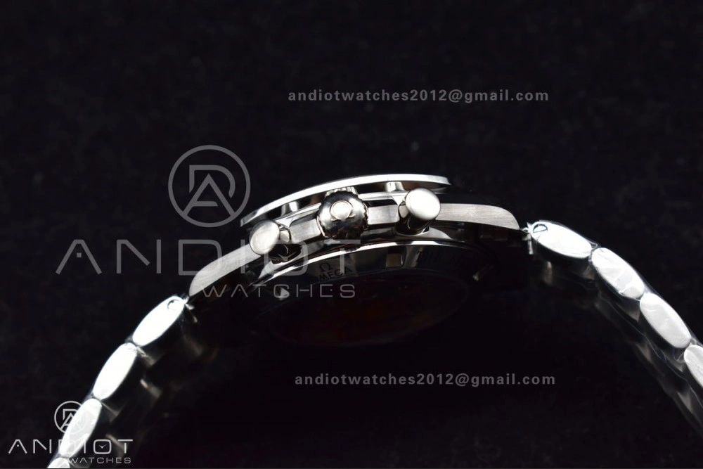 TechFriendly Speedmaster MoonWatch OMF SS Sapphire Crystal Black Dial on SS Bracelet Manual Winding Chrono Movement with Transparent Back 1121
