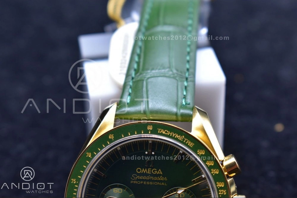 Speedmaster Moonwatch in Moonshine Gold YG RMF Best Edition Green Dial on Green Leather Strap Manual Chrono SmoothTexture 460