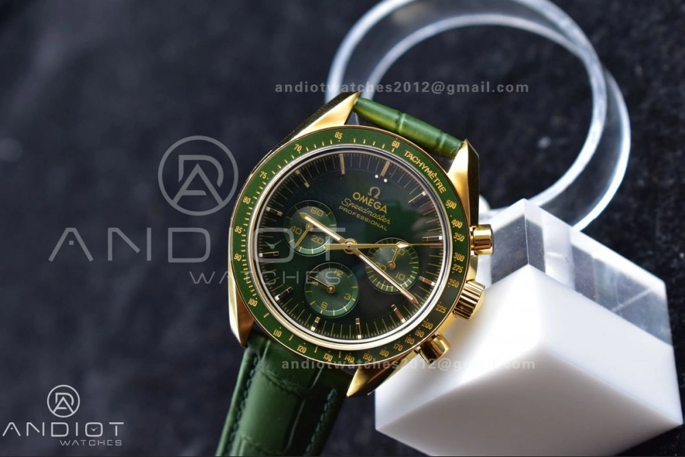 Speedmaster Moonwatch in Moonshine Gold YG RMF Best Edition Green Dial on Green Leather Strap Manual Chrono SmoothTexture 460