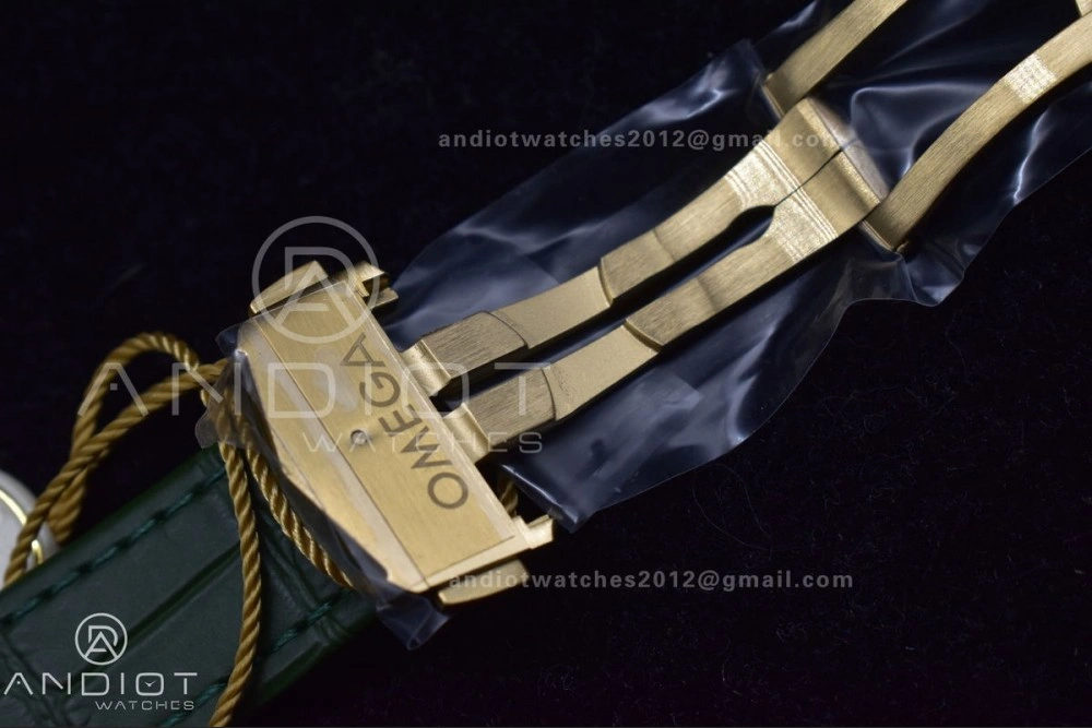 Speedmaster Moonwatch in Moonshine Gold YG RMF Best Edition Green Dial on Green Leather Strap Manual Chrono SmoothTexture 460