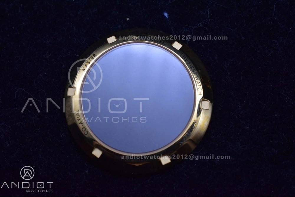 Speedmaster Moonwatch in Moonshine Gold YG RMF Best Edition YG Dial on Black Rubber Strap Manual Chrono Efficient 11