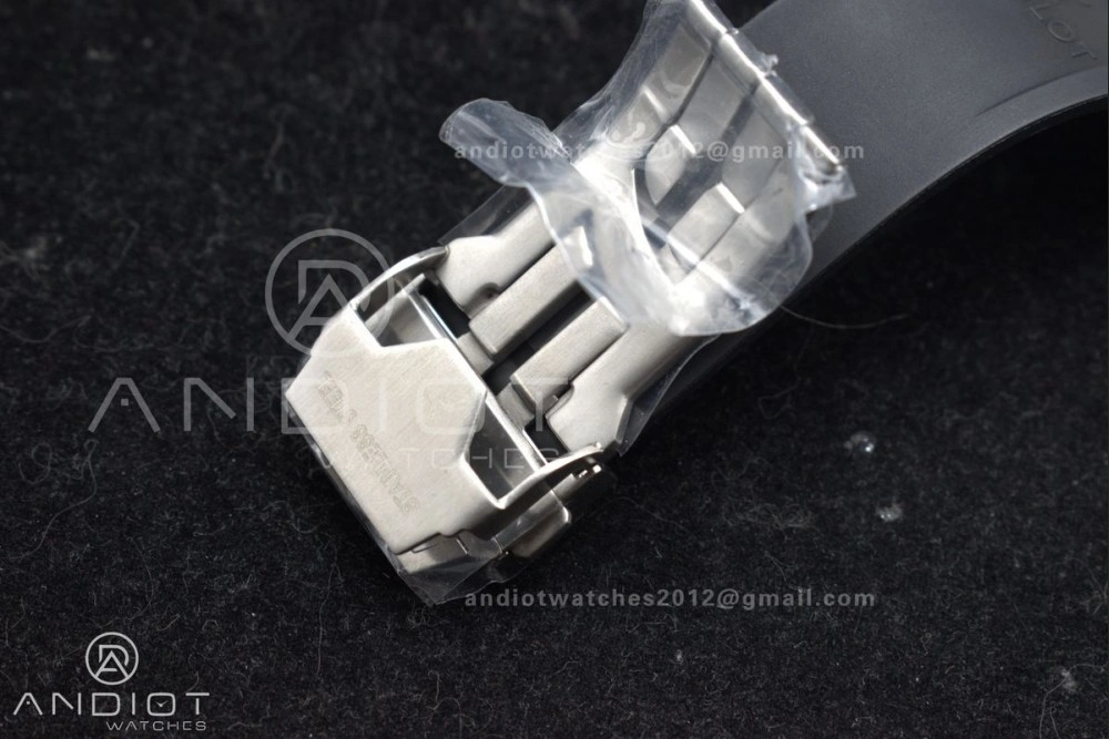 Trendsetting Square Bang Unico 42mm Titanium BBF 1:1 Best Edition Skeleton Dial on Black Rubber Strap A 1127