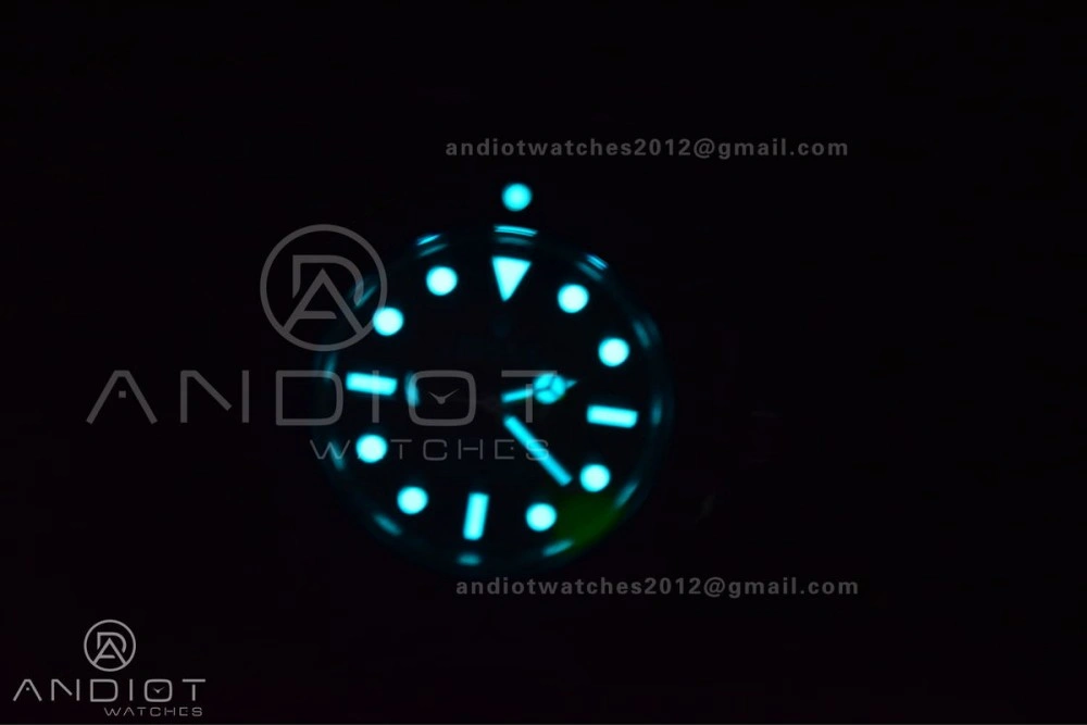 Original Submariner 114060 No Date BP Best Edition on SS Bracelet 1126