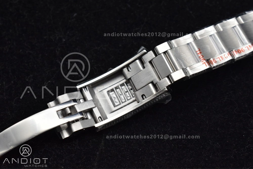 Unisex Submariner 40mm Full Diamonds SS AMGF Best Edition Green Dial on Bracelet on VR 1150