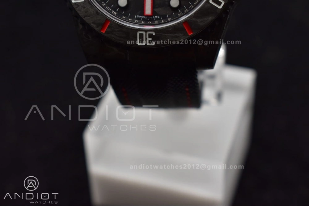 Submariner DIW Carbon VSF 1:1 Best Edition Black Red Dial on Black Nylon Strap VS SunProtective 474