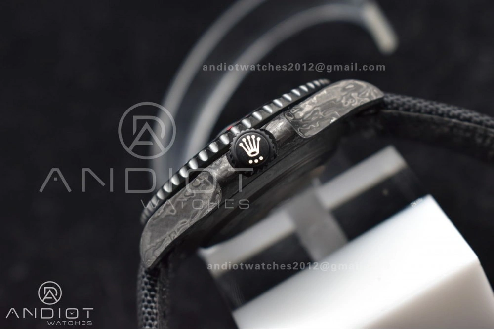 Submariner DIW Carbon VSF 1:1 Best Edition Black Red Dial on Black Nylon Strap VS SunProtective 474