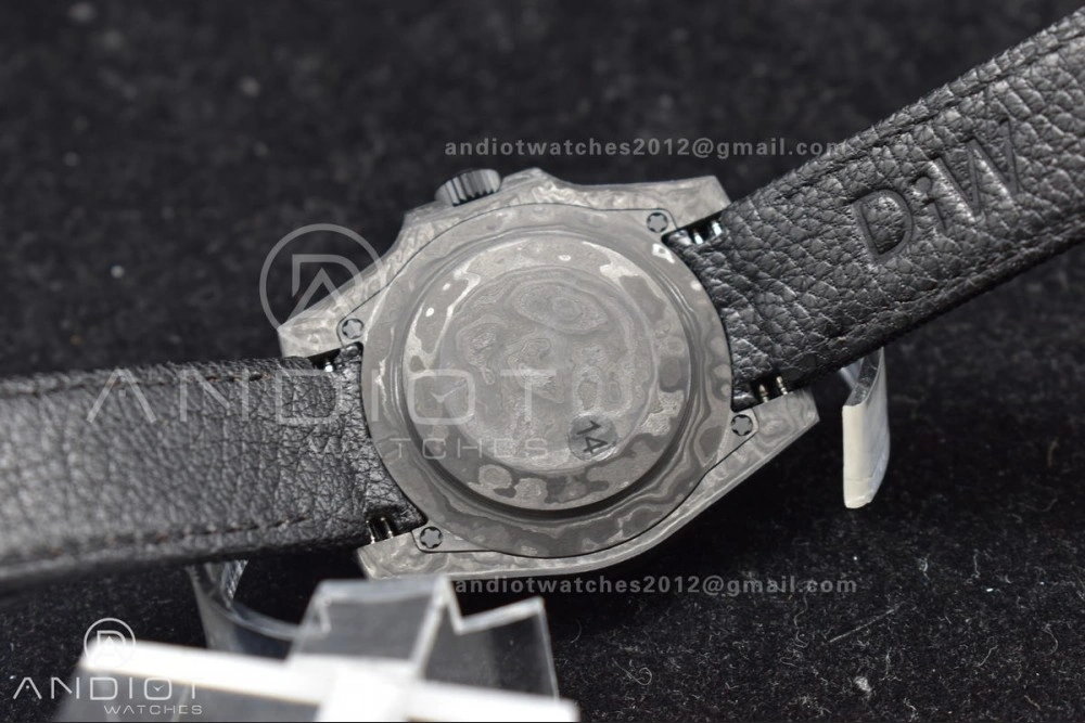 Submariner DIW Carbon VSF 1:1 Best Edition Black Red Dial on Black Nylon Strap VS SunProtective 474