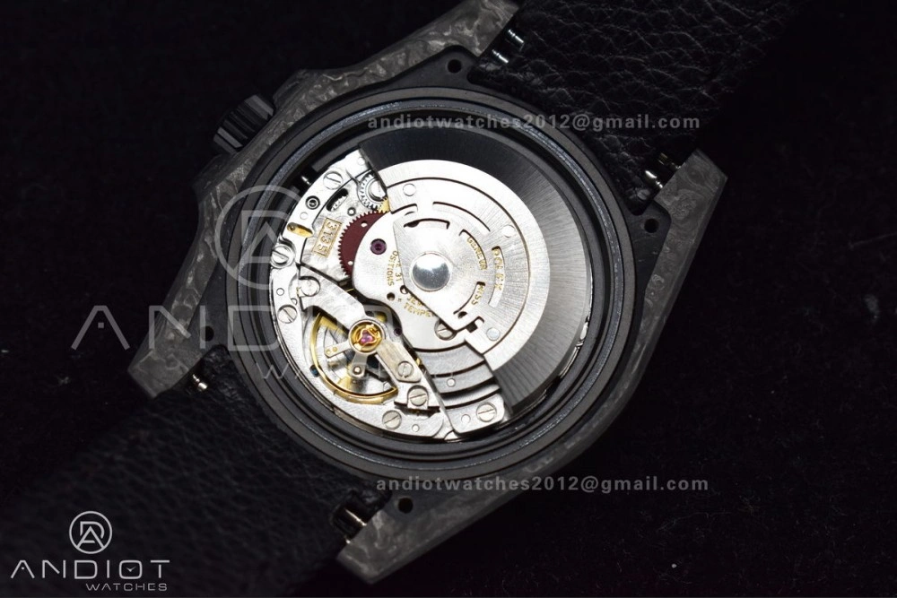 Submariner DIW Carbon VSF 1:1 Best Edition Black Red Dial on Black Nylon Strap VS SunProtective 474