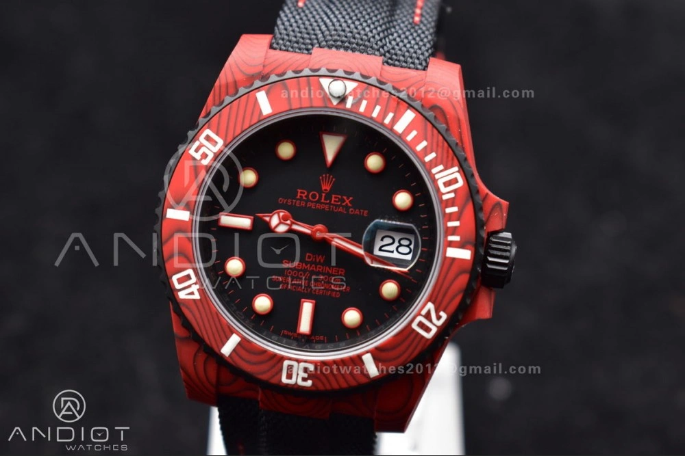 Submariner DIW Red Carbon VSF 1:1 Best Edition Black Dial on Black Nylon Strap VS EyeCatching 473