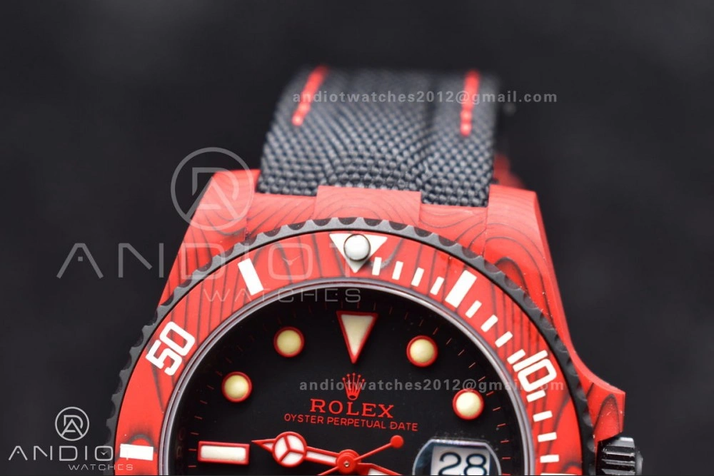 Submariner DIW Red Carbon VSF 1:1 Best Edition Black Dial on Black Nylon Strap VS EyeCatching 473
