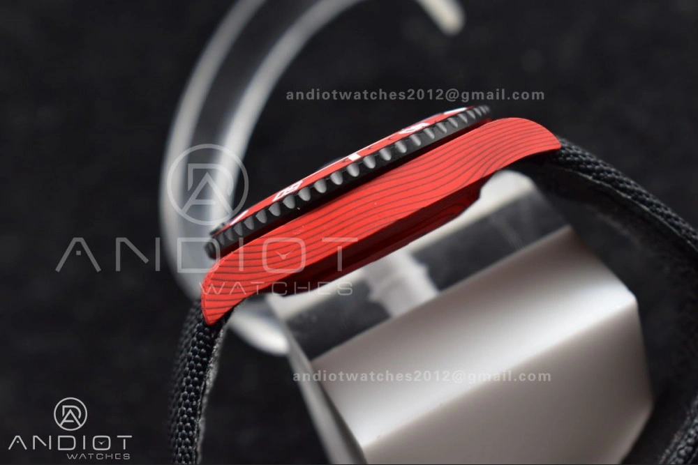 Submariner DIW Red Carbon VSF 1:1 Best Edition Black Dial on Black Nylon Strap VS EyeCatching 473