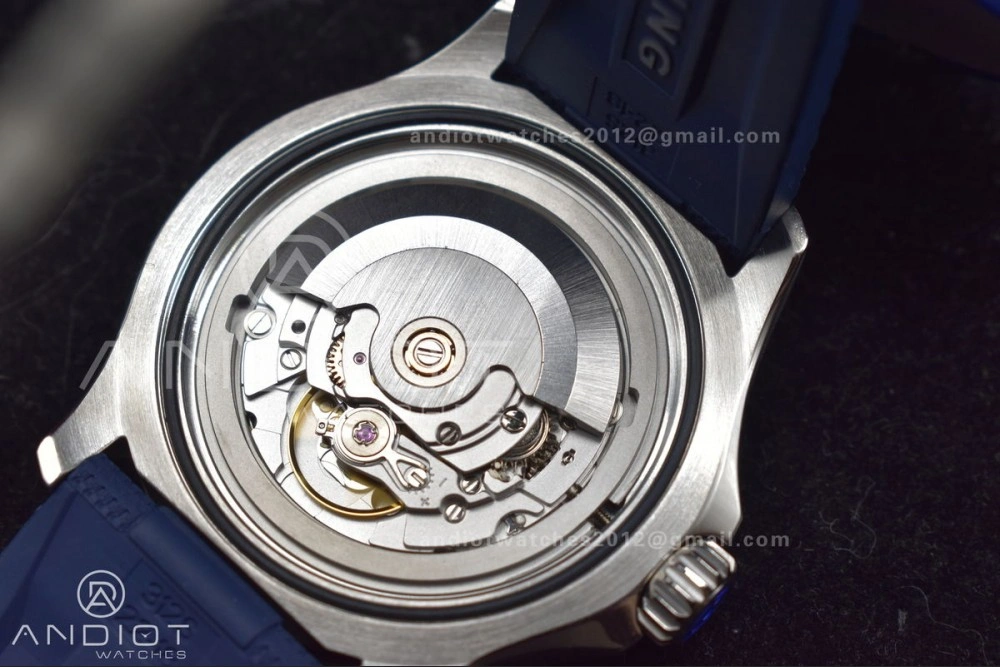 SuperOcean Automatic 42 SS BLSF 1:1 Best Edition Blue Dial on Blue Rubber Strap A Lightweight 1168