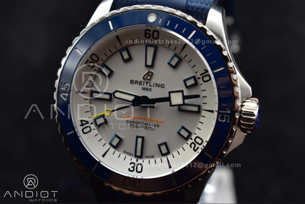 SuperOcean Automatic 42 SS BLSF 1:1 Best Edition White Dial on Blue Rubber Strap A StreetReady 196