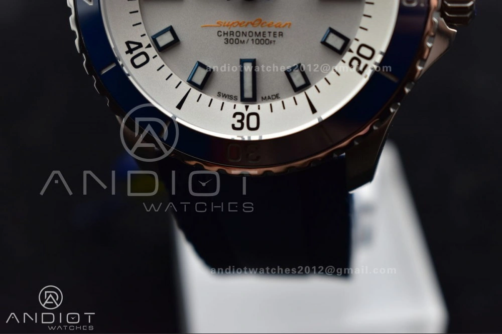SuperOcean Automatic 42 SS BLSF 1:1 Best Edition White Dial on Blue Rubber Strap A StreetReady 196