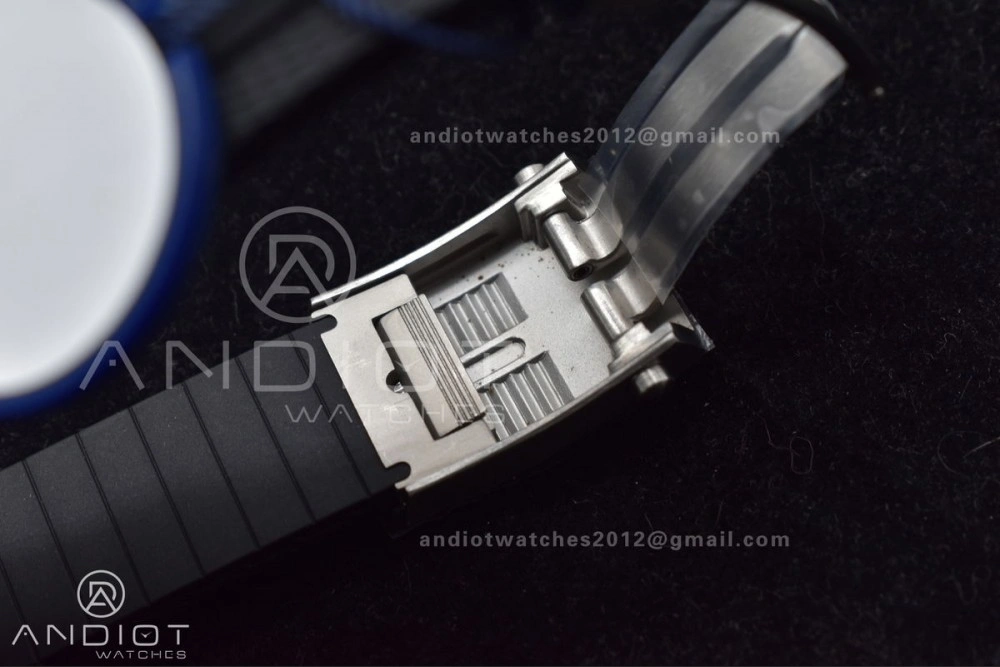 SuperOcean Automatic 42 SS RG BLSF 1:1 Best Edition Black Dial on Black Rubber Strap A Minimalist 197