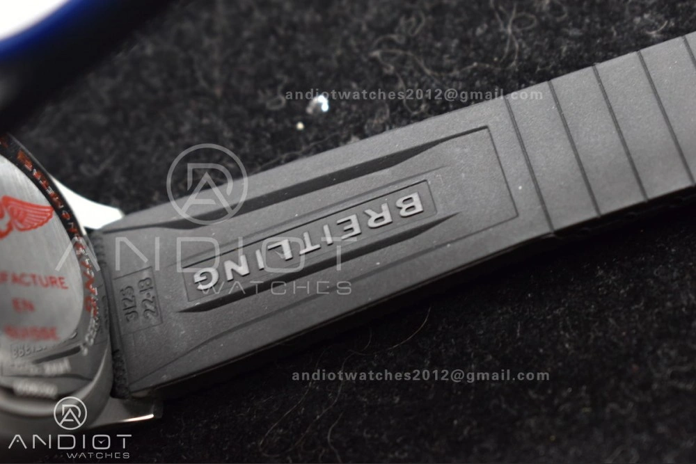 SuperOcean Automatic 42 SS RG BLSF 1:1 Best Edition Black Dial on Black Rubber Strap A Minimalist 197