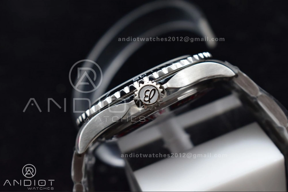 SuperOcean Automatic 44 TF 1:1 Best Edition Black White Dial on SS Bracelet A SunProtective 475