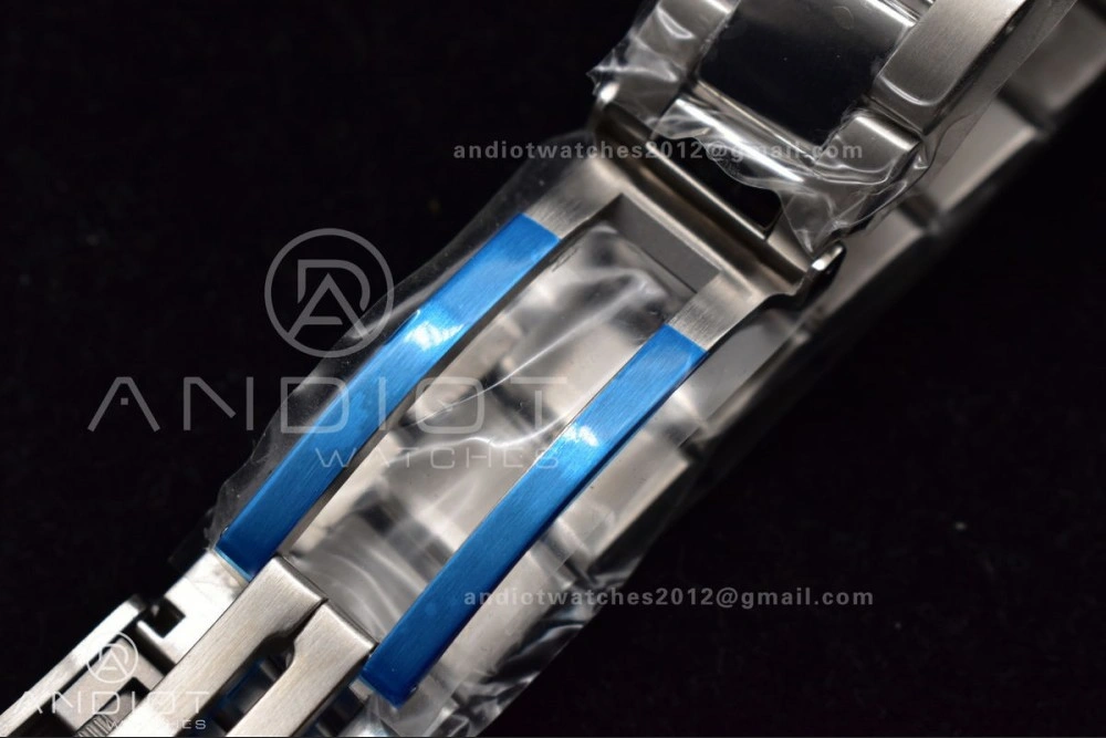 SuperOcean Automatic 44 TF 1:1 Best Edition Blue White Dial on SS Bracelet A MultiPurpose 176